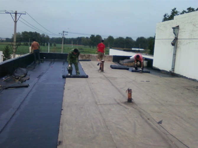 屋面防水施工現場